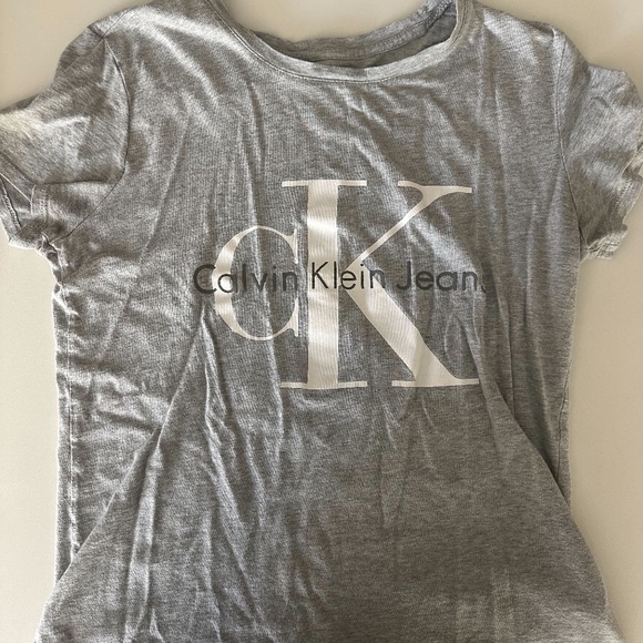 Calvin Klein T-Shirt | Super Soft | Size Small - Picture 4 of 4